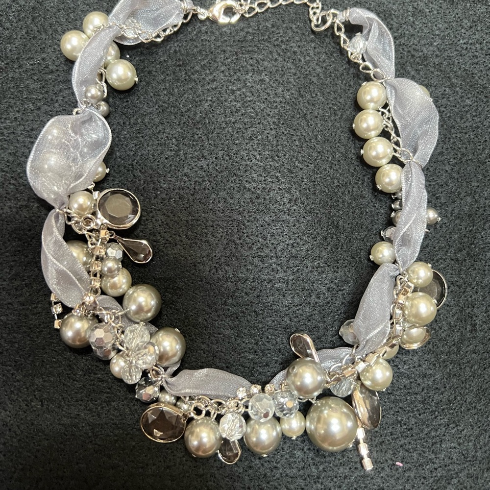 Carolee necklace
